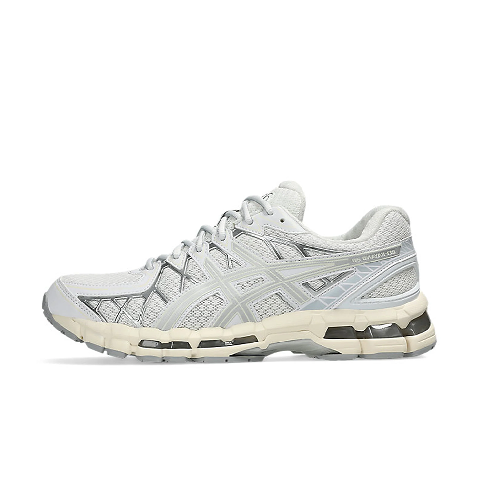 ASICS Gel-Kayano 20 in Pure White and Silver